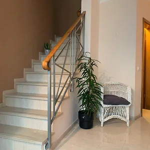 Hébergement de vacances House With A Bbq Terrace In The Centre Of, Lagos