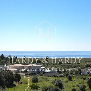 Apartment H&h: Chic Seaside Near Meia, Lagos